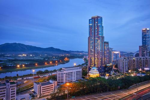Central Business District Hotel | Four Points by Sheraton Shenzhen