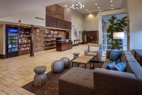 Chinatown Hotel | Four Points Philadelphia City Center