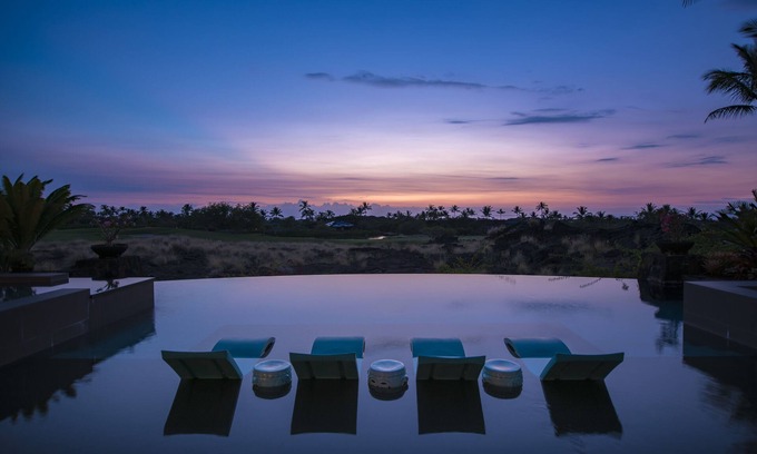 Kaupulehu House | Four Seasons Amenities, Concierge, Privacy, Pod-Style Living, Golf Carts, Golf Course & Ocean Views