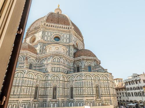 Duomo Apartment | Four Seasons Duomo's Love Nest