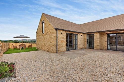 Chipping Norton House | Fox
