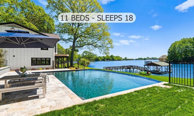 Westport House | Fox Run w/Heated Pool & Optional Boat Rental