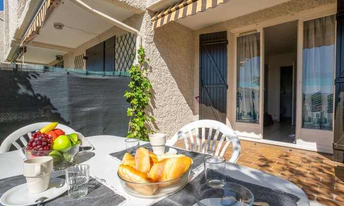 La Madrague Apartment | Les Aigues Marines by Interhome