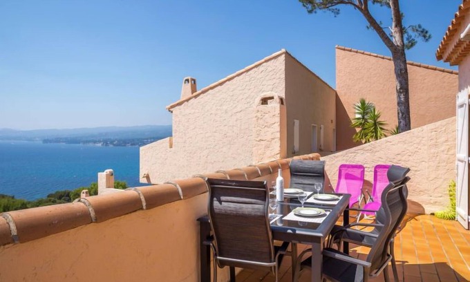 La Madrague Apartment | Mas de la Madrague by Interhome