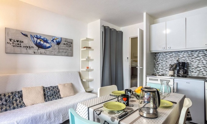 La Madrague Apartment | Les Aigues Marines by Interhome
