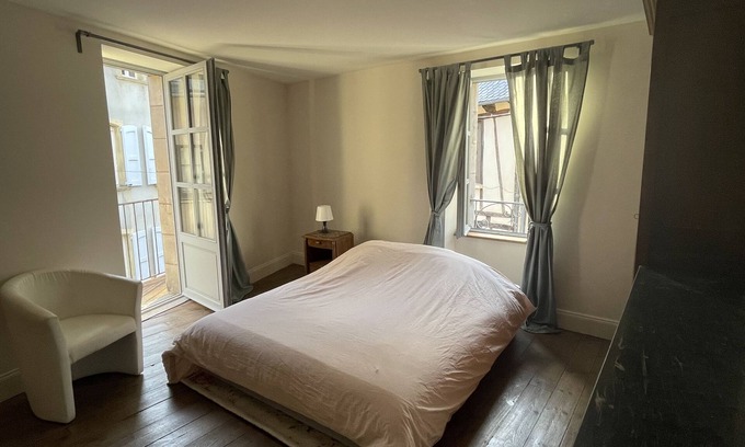 Saint-Geniez-d'Olt House | Maison de Ville au Coeur du Village