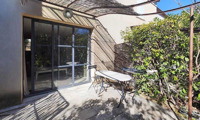 Saint-Laurent-de-la-Cabrerisse House | Amazing home in Saint-Laurent-de-la-Cabrerisse