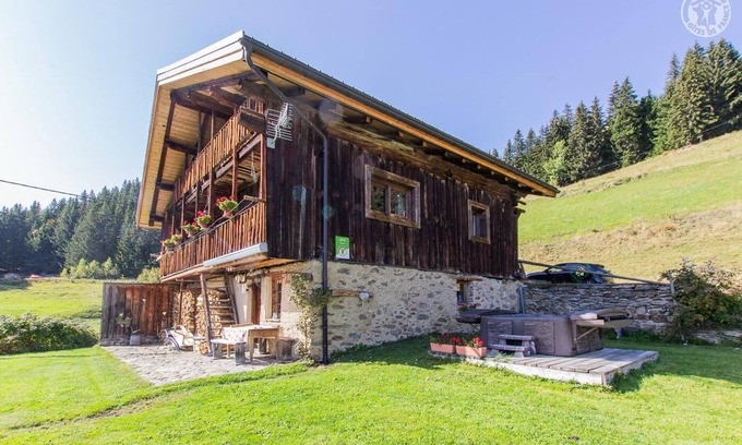 Bisanne 1500 House | AUX DEUX MARMOTTES - VILLARD SUR DORON LES SAISIES
