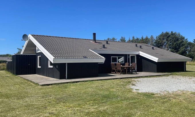 Lonstrup House | "Franka" - 950m from the sea by Interhome