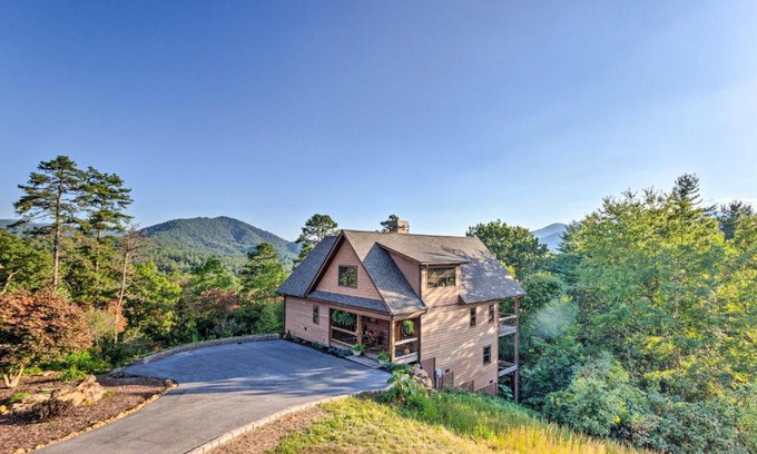 Franklin House | Franklin Cabin in Nantahala National Forest!