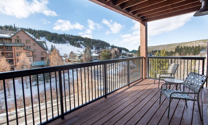 Winter Park Condo | Fraser Crossing/Founders Pointe, Condo | 2 bedroom w/Gondola Access (Value Rated Condo 3402)