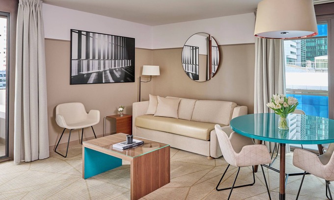 Gambetta Apartment | Fraser Suites Harmonie Paris La Défense