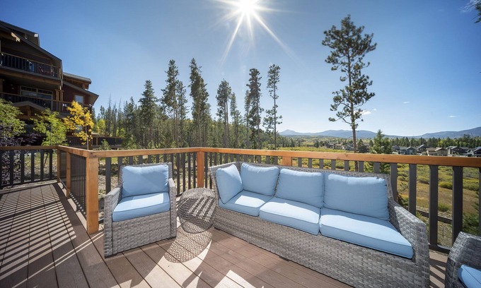 Fraser Condo | Fraser valley condo near slopes w/deck & BBQ