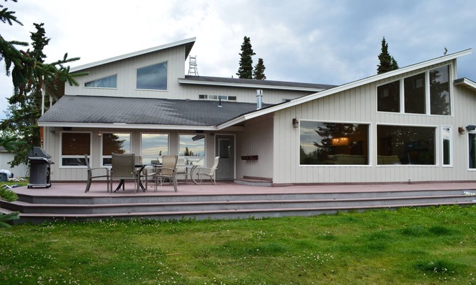 Kenai House | Free Alaskan treats and breakfast items in equipped kitchenette with DW/MW/F