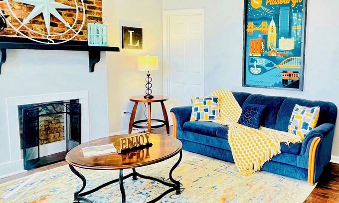 Central Northside House | Free Off-Street Park*2 King Beds* Walk to PNC PARK