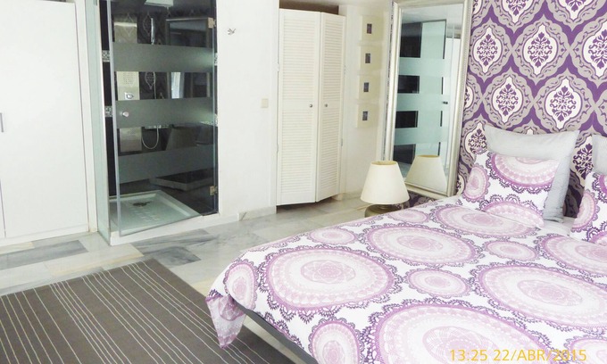 Pueblo Nuevo Apartment | Free parking in the street Wifi Easy check in
