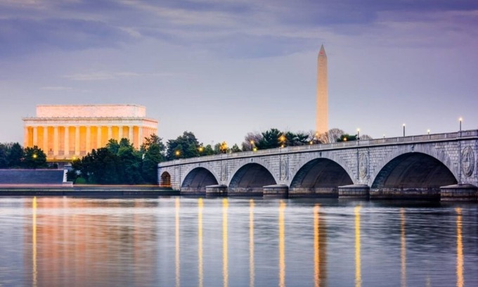Columbia Heights Apartment | Free Reserved Parking Space Near DC, National Mall, MGM & Regan National Airport