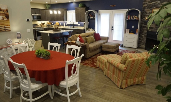 McHenry House | Freedom Haven - Newly built home offers utmost privacy and quality at every.....