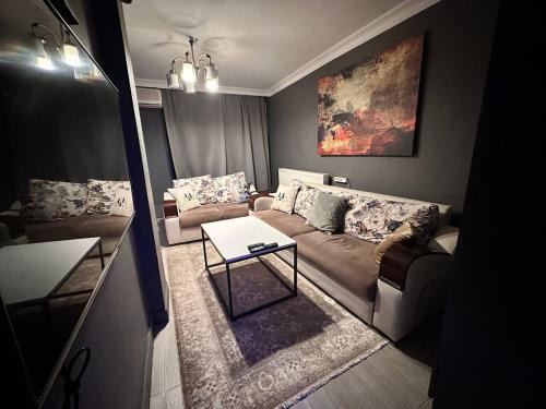 Taksim Apartment | FREEDOM MODERN AND LUXRY 1BD TAKSIM SISLi