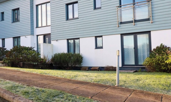 Truro Cottage | FREESIA, family friendly, country holiday cottage in Threemilestone