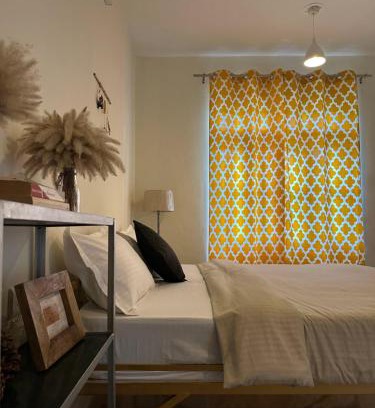 Suja Hotel | FreeStays