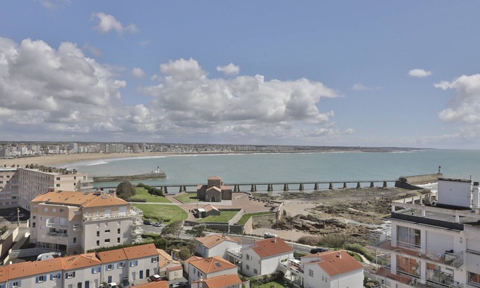 Les Sables d'Olonne Apartment | Fregates - Vue exceptionelle au 12ème étage