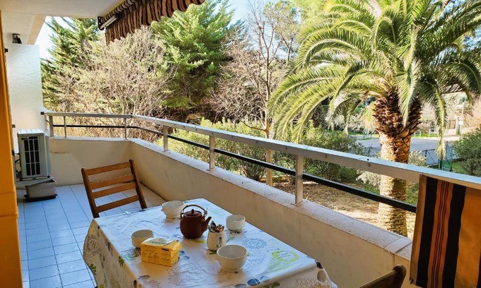 Frejus Plage Apartment | FREJUS PLAGE Miougrano T2 55m2 Climatise Piscine