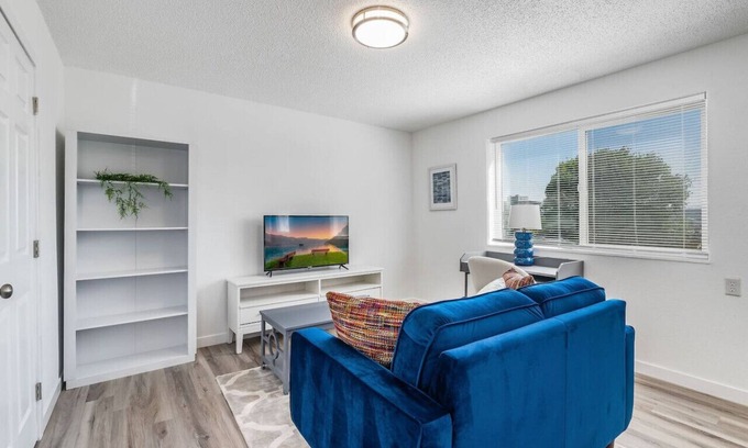 Central Tacoma Apartment | Fresh 1BR/1BA in Downtown Tacoma - 8