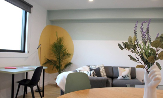 East Bayside Condo | Fresh and Modern two bedroom in the heart of the city - East Bayside