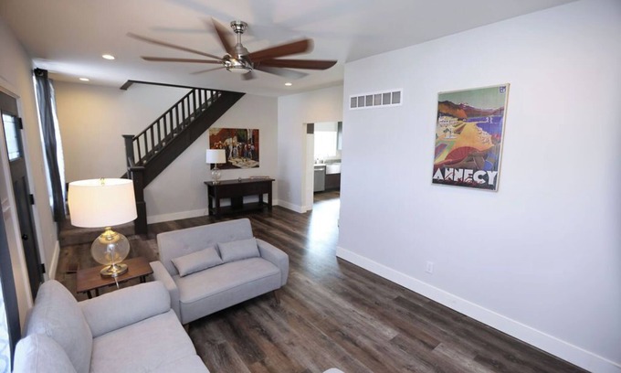 Imperial House | Freshly updated bungalow near Kimmswick and major highways- Prime Location