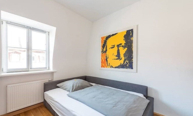 Bayreuth Apartment | Friedrich's Apartment - ELISABETH for 1 to 4 people