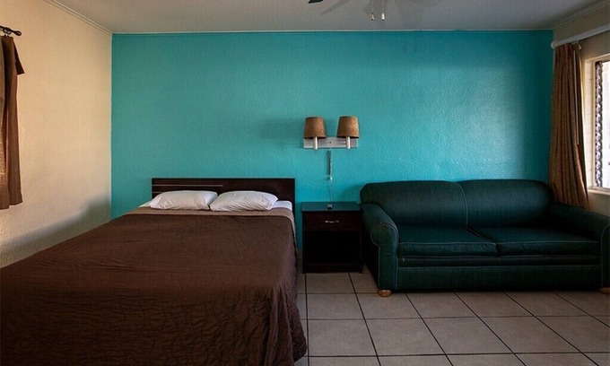 Edgewater House | ❤️FRIENDLY & CLEAN BOUTIQUE MOTEL 7❤️