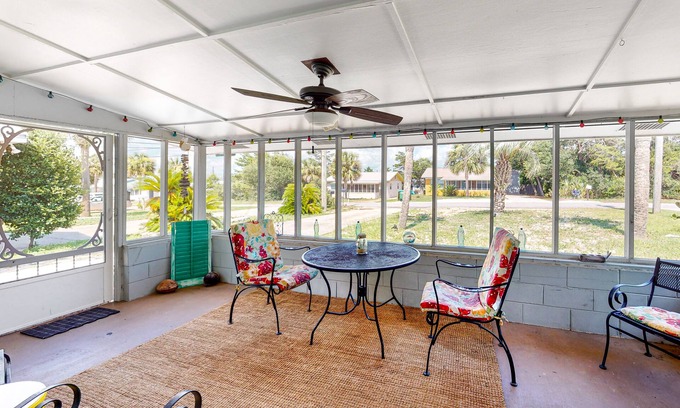 Kiska Beach House | Friendly Home with High-Speed WiFi, Central AC, Firepit, and Outdoor Shower