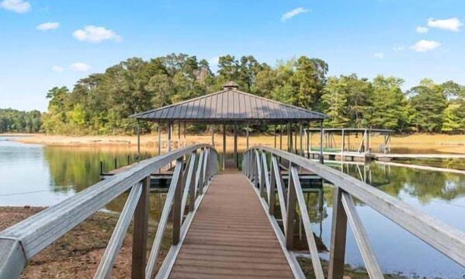 Hartwell House | Friendship Cove Retreat w/Dock
