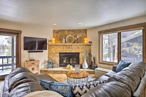 Royal Mountain Ranch House | Frisco Home with Mountain Views Walk to Main St!