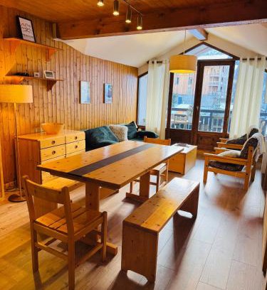 Saint-Martin-de-Belleville Apartment | Front de Neige de St Martin de Belleville - Appartement 60 m2 - 8 personnes - Residence Les Murgers