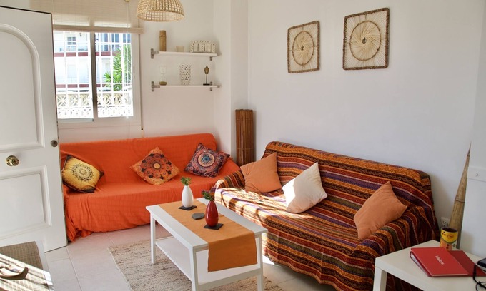 Torre del Mar Apartment | Front line Beach Ground Floor Apartment, 2 mins walk to Beach