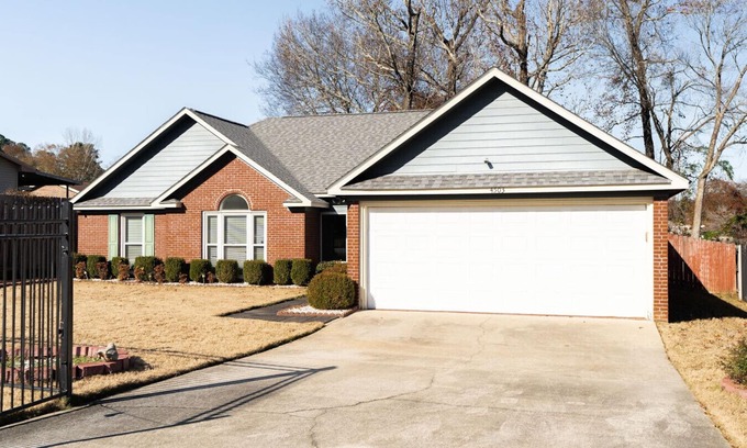 Columbus House | Ft Moore Retreat is here and ready to house families coming to visit their soldier!