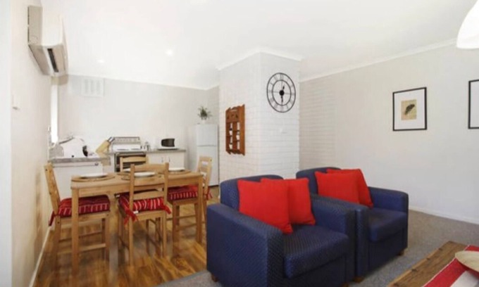 Bright Apartment | Fully equipped apartment just 500m from the town centre