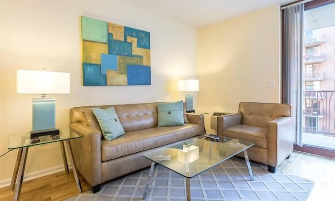 Hoboken Apartment | Fully Furnished 1BR | Kitchen & Free WiFi | Mins from NYC