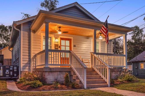 Germantown House | Fully Furnished Bungalow with Deck Near City Center