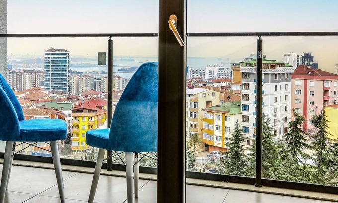 Kaynarca Apartment | Fully Furnished Residence with Security in Pendik