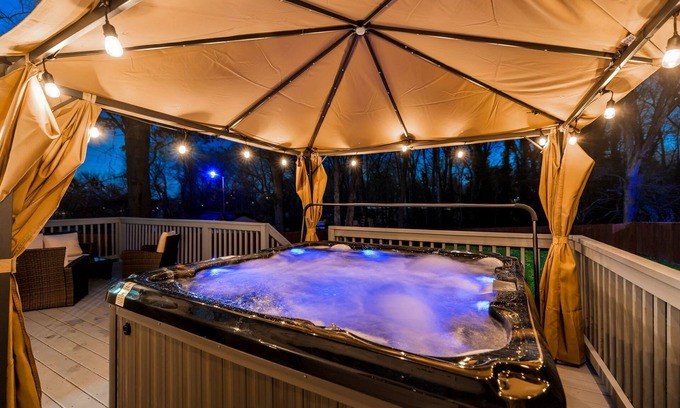 Charlotte House | Fully remodeled home w Hot Tub close to South End