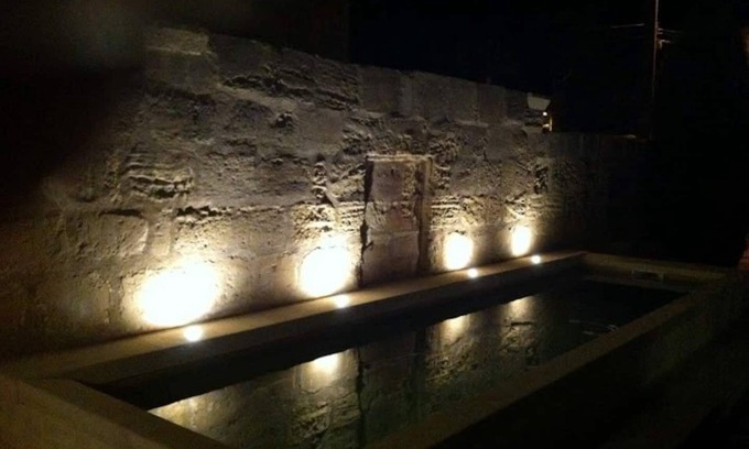 Fontvieille Other | Fully renovated 18th century farmhouse