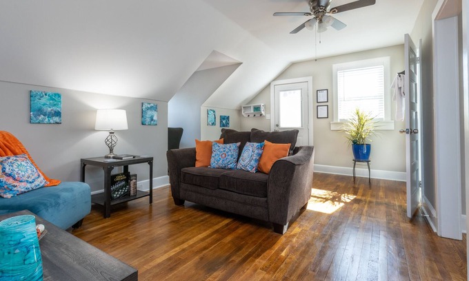 Eau Claire Apartment | Fully Renovated Loft w/Peace & Privacy