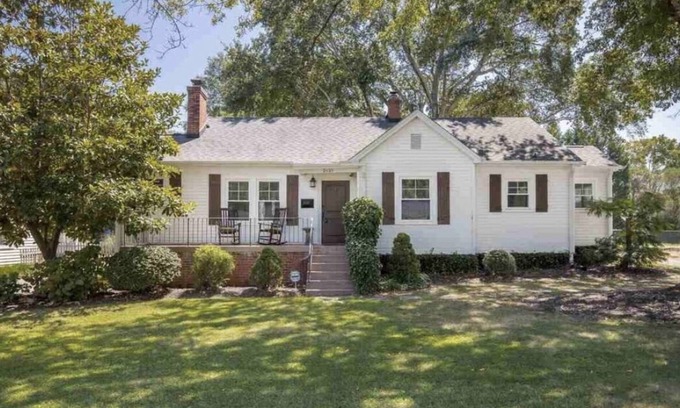 Greenville - Spartanburg House | Fully renovated Overbrook Bungalow! Close to DT Greenville