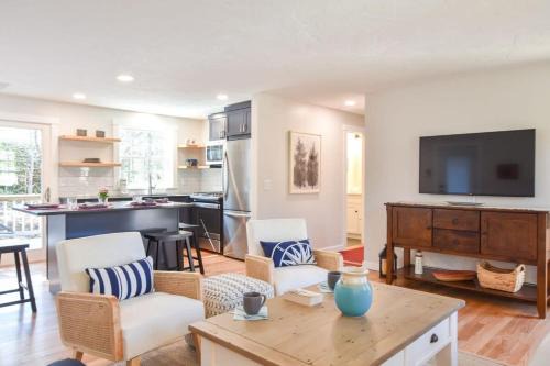 South Chatham House | Fully Updated Home w Great Outdoor Space