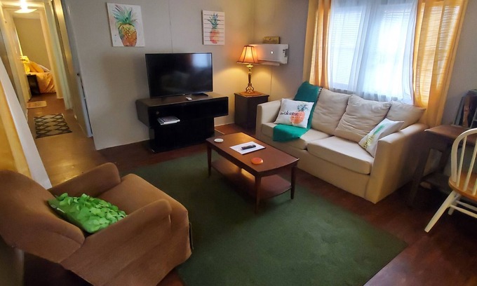 West Monroe House | Fun Affordable 2BR/1BA in the heart of WM