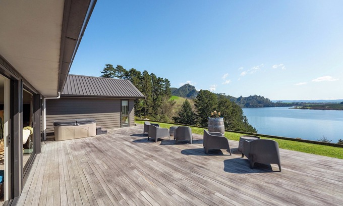 North Island House | Fun and Falls Haven - Mangakino Holiday Home