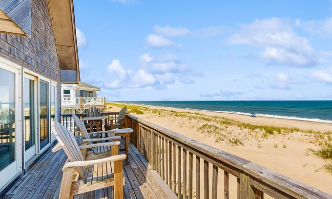 Avon House | Fun beachfront home w/shared pool, WiFi, private washer & dryer, central AC